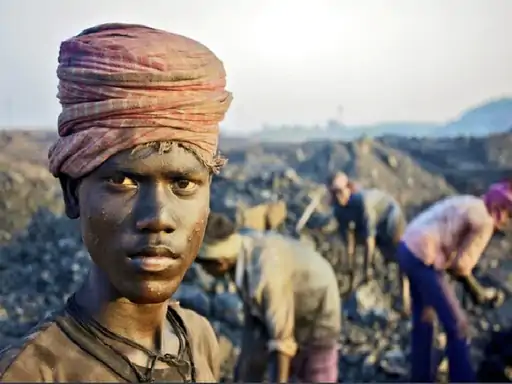 सैलरी कम देने पर हुई चार साल की जेल | Four years jail for not paying salary