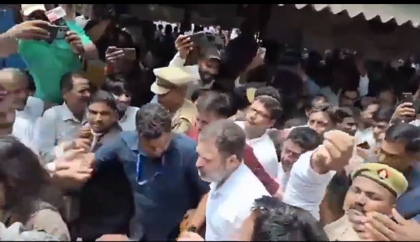 राहुल गांधी ने कोर्ट में कहा : मेरी छवि खराब करने की साजिश हो रही है , टिप्पणी मामले में हुई पेशी