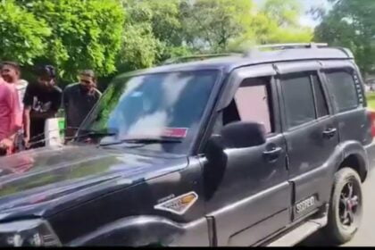 ग्रेटर नोएडा में युवती के अपहरण : तीन युवकों की पिटाई, मामला दोस्ती का निकला