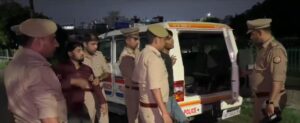 नोएडा में जन्माष्टमी की रात पुलिस का बड़ा एनकाउंटर: तीन कुख्यात अपराधी गिरफ्तार