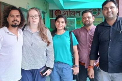 इंग्लैंड की लूसी और बरेली के शिवम की प्रेम कहानी: कोर्ट मैरिज की ओर बढ़ते कदम ,चीन में हुई थी पहली मुलाकात"