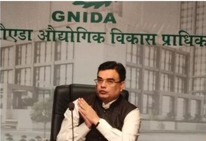 ग्रेटर नोएडा प्राधिकरण की सख्त चेतावनी: बिल्डरों को रजिस्ट्री प्रक्रिया में तेजी लाने का निर्देश