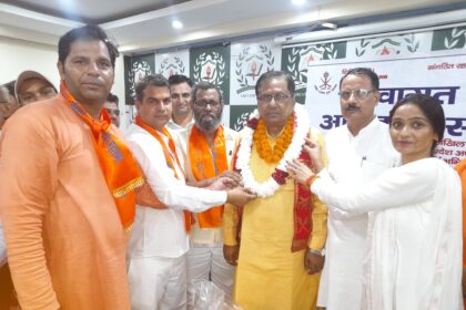 गुर्जर महासभा का नया अध्याय : चंद्रवीर नागर को अखिल भारतीय गुर्जर महासभा उत्तर प्रदेश का प्रदेश अध्यक्ष नियुक्त का स्वागत समारोह