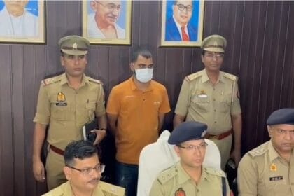 नोएडा में एटीएम कार्ड बदलकर ठगी करने वाले गिरोह का पर्दाफाश, 96 एटीएम कार्ड के साथ एक आरोपी गिरफ्तार