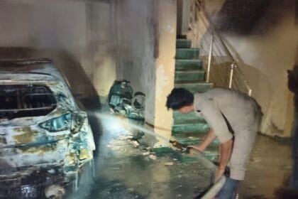 ग्रेटर नोएडा फैक्ट्री में भीषण आग: तीन मजदूरों की झुलसकर मौत हैरान कर देने वाली घटना