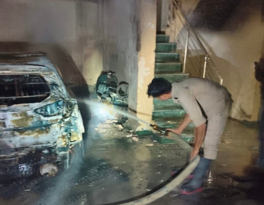 ग्रेटर नोएडा फैक्ट्री में भीषण आग: तीन मजदूरों की झुलसकर मौत हैरान कर देने वाली घटना