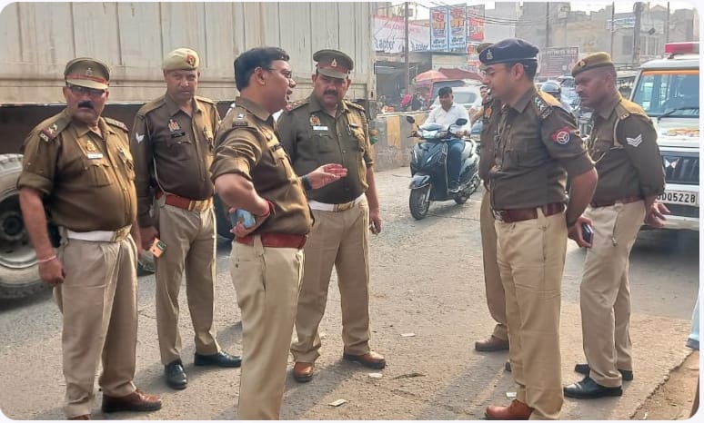 दादरी में जाम से छुटकारा, क्रेन उठा ले जाएगी अवैध रूप से खड़ी गाड़ियां, पुलिस सख्त कार्रवाई की तैयारी