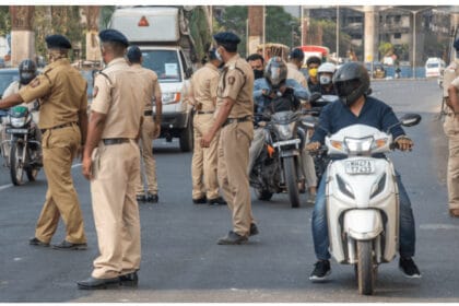 नोएडा में प्रदूषण के खिलाफ कार्रवाई तेज, BS3 और BS4 वाहनों के खिलाफ 473 चालान काटे !