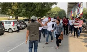 ग्रेटर नोएडा में योगी आदित्यनाथ का पुतला फूंकने पर सपा नेता मोहित नागर समेत 60 लोगों पर मुकदमा