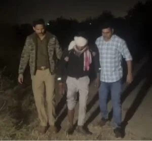 Noida News: दिव्या काकरान के पति से लूट करने वाले बदमाश गिरफ्तार, लूट का माल बरामद