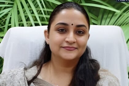 Bulandshahar Breaking :उत्तरप्रदेश में IAS श्रुति बनीं बुलंदशहर की नई जिलाधिकारी (DM) , बड़ा प्रशासनिक फेरबदल