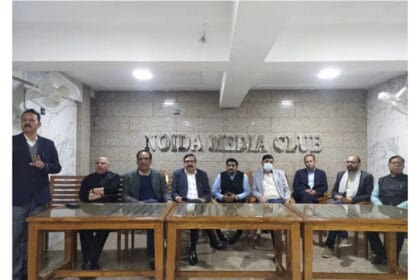 नोएडा मीडिया क्लब में बड़ा फेरबदल: अध्यक्ष पंकज पाराशर बर्खास्त, रिंकू यादव निलंबित , कार्यकारिणी भंग, नई समिति गठित !