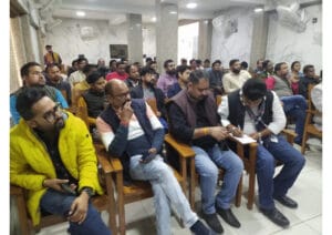 नोएडा मीडिया क्लब में बड़ा फेरबदल: अध्यक्ष पंकज पाराशर बर्खास्त, रिंकू यादव निलंबित , कार्यकारिणी भंग, नई समिति गठित !