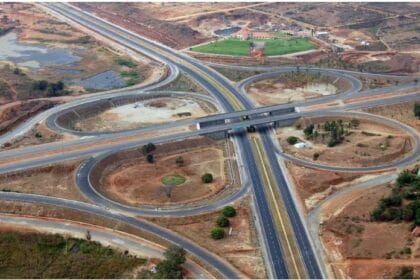 यमुना एक्सप्रेसवे पर इंटरचेंज बनने से फिल्म सिटी तक पहुंच होगी आसान , 9 महीने में होगा काम पूरा