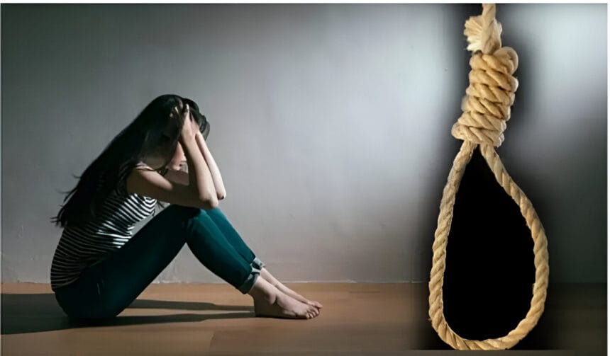 नोएडा में 21 वर्षीय युवती ने मानसिक तनाव में की आत्महत्या,पुलिस ने शव को पोस्टमार्टम के लिए भेजा