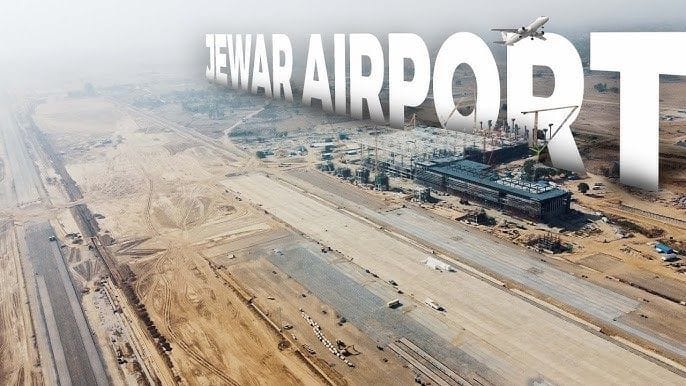 नोएडा इंटरनेशनल एयरपोर्ट निर्माण में देरी: कंपनी पर लगा 24 करोड़ रुपये का भारी जुर्माना, प्रतिदिन 10 लाख रुपये का जुर्माना।