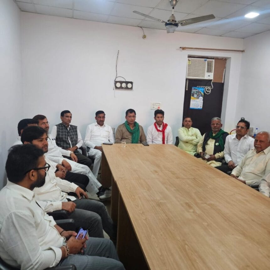 ग्रेटर नोएडा: किसान संघर्ष मोर्चा 8 मार्च को कलेक्ट्रेट पर करेगा महापंचायत, किसानों की समस्याओं के समाधान की मांग