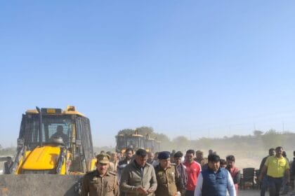 ग्रेटर नोएडा प्राधिकरण का बड़ा एक्शन: तिलपता में 22 करोड़ की जमीन से अवैध कब्जा हटाया, 'अर्बन सिटी' कॉलोनी ध्वस्त