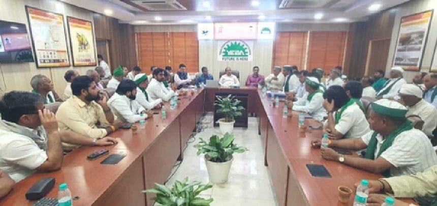 किसान मोर्चा का दबदबा: 24 घंटे में किसान मोर्चा की जीत , प्रमुख सचिव से वार्ता तय, धरना स्थगित