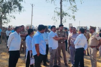 जेवर में यीडा की बड़ी कार्रवाई: नोटिस के बाद भी अवैध निर्माण पर चला बुलडोजर, कई मुकदमे दर्ज