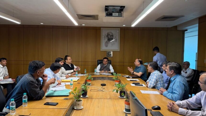 सूरजपुर-कासना रोड की मरम्मत का इंतजार खत्म, ग्रेटर नोएडा प्राधिकरण ने तेज की प्रक्रिया