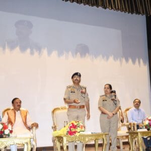  यूपी डीजीपी प्रशांत कुमार ने गौतमबुद्ध नगर में महिला सुरक्षा को दी मजबूती, 11 पिंक बूथ और 26 वीडियो सुरक्षा वॉल का किया लोकार्पण