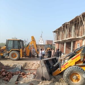 भारतीय टॉक न्यूज़ का असर: ग्रेटर नोएडा प्राधिकरण ने अच्छेजा में 8 करोड़ की अवैध जमीन पर चलाया बुलडोजर,4000 वर्ग मीटर जमीन हुई मुक्त।