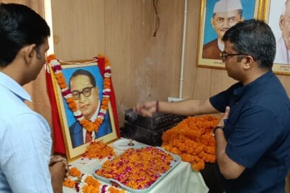 ग्रेटर नोएडा: 'हमारा संविधान, हमारा विश्वास' कार्यक्रम संग मनाई गई अंबेडकर जयंती, डीएम और सीडीओ ने किया नमन