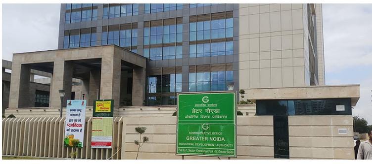 ग्रेटर नोएडा: हैबीटेक बिल्डर की मनमानी पर प्राधिकरण सख्त, नोटिस जारी, 3 दिन में जवाब नहीं तो बड़ी कार्रवाई संभव