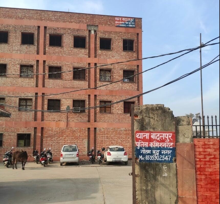 नोएडा मीडिया क्लब के पूर्व अध्यक्ष पंकज पाराशर गैंग का एक और ट्राई सिटी पोर्टल पत्रकार स्कूल संचालक से रंगदारी मामले में गिरफ्तार