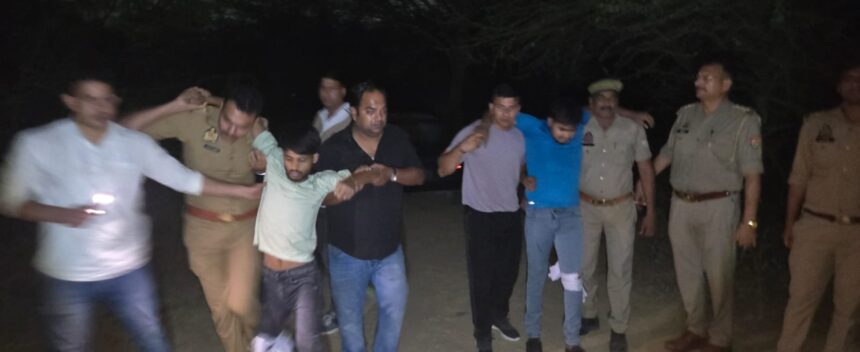 पुलिस मुठभेड़: ग्रेटर नोएडा में तीन लुटेरे गिरफ्तार, दो के पैर में लगी गोली