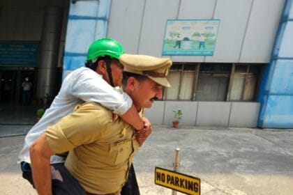 आपात स्थिति से निपटने को तैयार गौतमबुद्धनगर पुलिस: नोएडा-ग्रेटर नोएडा में व्यापक मॉक ड्रिल