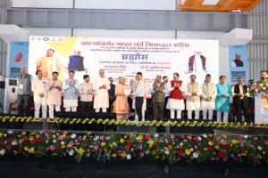 लखनऊ में देश की सबसे बड़ी ब्रह्मोस मिसाइल इंटीग्रेशन एवं टेस्टिंग फैसिलिटी का शुभारंभ, रक्षा क्षेत्र में आत्मनिर्भरता को मिलेगी मजबूती