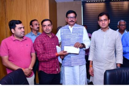 ग्रेटर नोएडा : बिरौंडा के किसानों का 25 साला इंतजार खत्म, मिले छह फीसदी आबादी के भूखंड