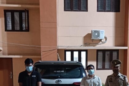 नोएडा: फॉर्च्यूनर से जानलेवा करतब दिखाने वाले दो युवक दबोचे, गाड़ी जब्त