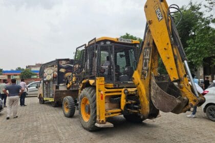 ग्रेटर नोएडा में अतिक्रमण पर चलेगा प्राधिकरण का डंडा, बाजार और सेक्टर होंगे जाम मुक्त