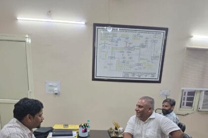 नोएडा सेक्टर-71 में बिजली संकट पर बड़ा विभागीय संवाद: RWA की मांगों पर विभाग ने दिए सुधार के संकेत