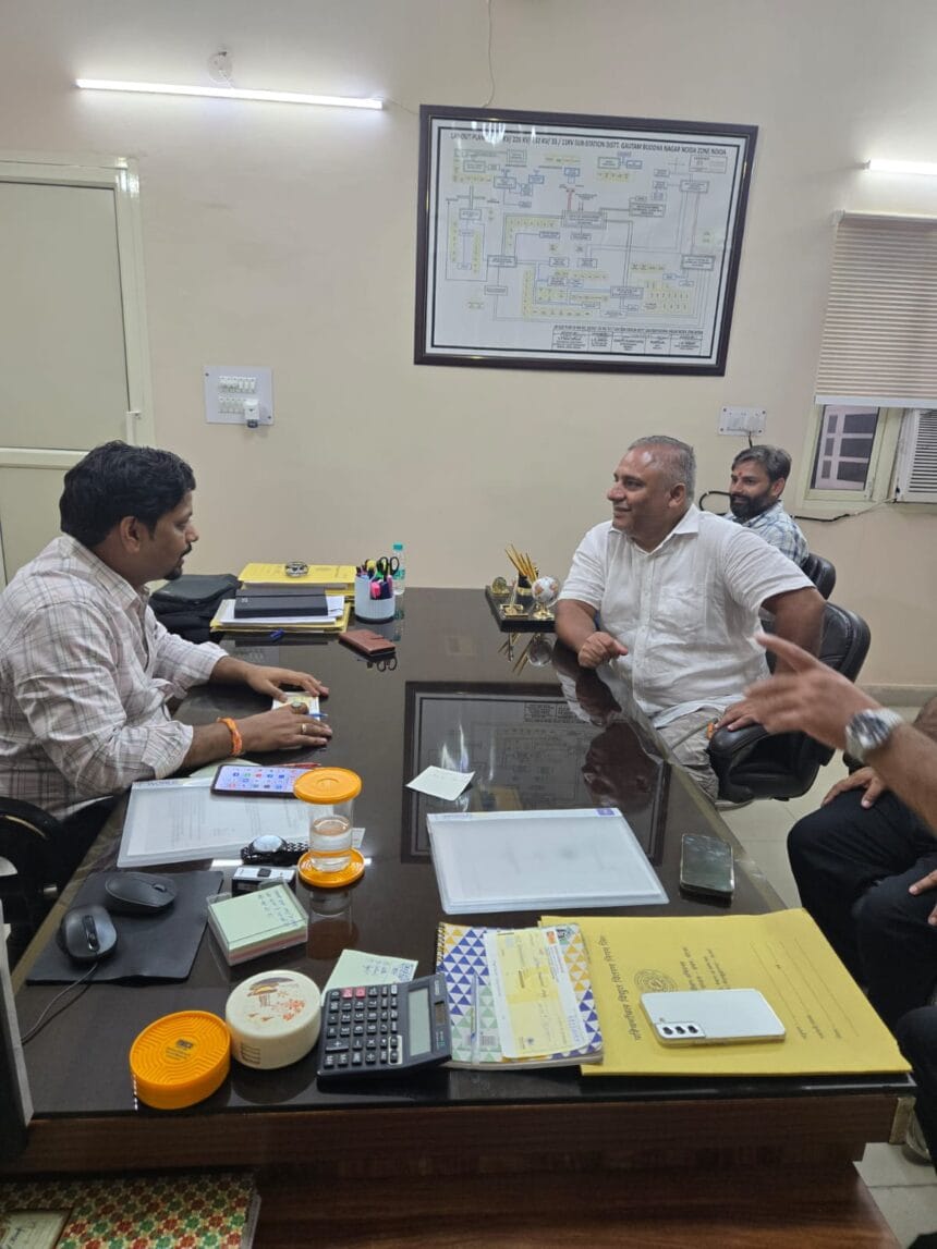 नोएडा सेक्टर-71 में बिजली संकट पर बड़ा विभागीय संवाद: RWA की मांगों पर विभाग ने दिए सुधार के संकेत