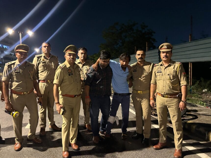 नोएडा में पुलिस मुठभेड़: मोबाइल स्नैचर गिरफ्तार, 5 फोन और चोरी की बाइक बरामद