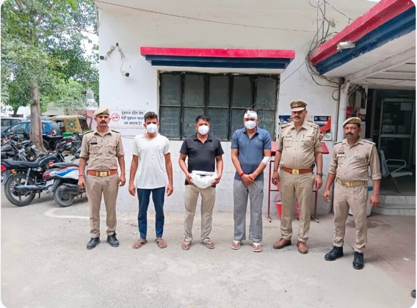 नोएडा: घर में घुसकर जानलेवा हमला करने वाले तीन शातिर आरोपी गिरफ्तार