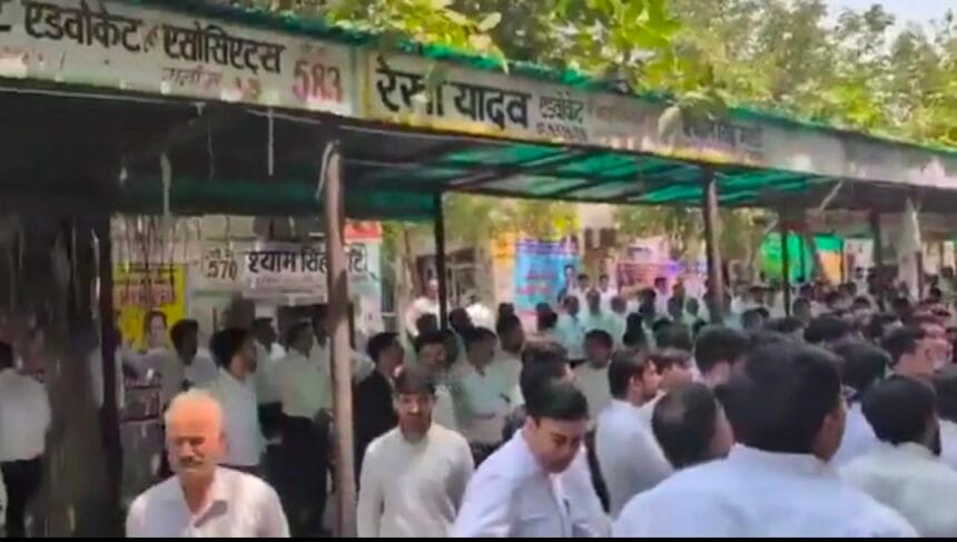 ग्रेटर नोएडा सूरजपुर कोर्ट में अधिवक्ताओं के बीच विवाद का समाधान: बार एसोसिएशन ने संदीप भाटी और कृष्ण भाटी के बीच समझौता कराया