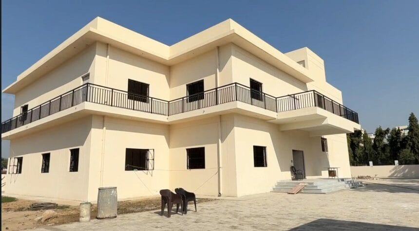 ग्रेटर नोएडा को मिली नई सौगात: 16 आधुनिक सामुदायिक केंद्रों से सजेगा हर आयोजन