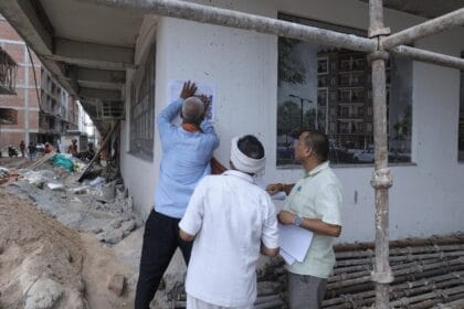 सलारपुर खादर में अवैध निर्माण पर नौएडा प्राधिकरण की बड़ी कार्रवाई: 39 अतिक्रमणकारियों को थमाया गया नोटिस