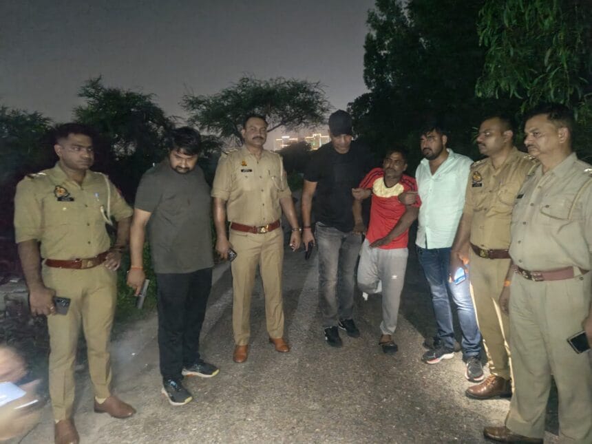 नोएडा में पुलिस मुठभेड़: अंतर्राज्यीय मोबाइल चोर गिरफ्तार, गोली लगने से घायल