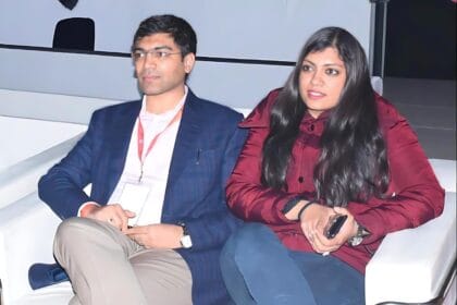 नोएडा की नई डीएम मेधा रूपम: पिता हैं मुख्य चुनाव आयुक्त, पति भी IAS, जानिए अफसरशाही में डूबे इस परिवार की कहानी