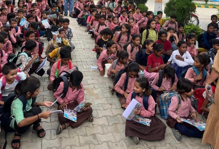 यूपी में प्राइमरी स्कूलों के विलय पर हाईकोर्ट की रोक: ग्रामीण शिक्षा को लेकर सरकार की नीति सवालों के घेरे में