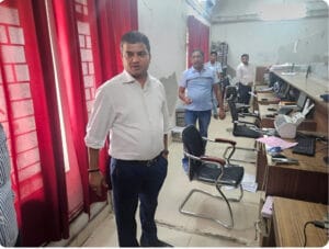  सरकारी दफ्तरों में खत्म हो बिचौलियों का खेल: डीएम ने औचक निरीक्षण में दिए सख्त निर्देश 