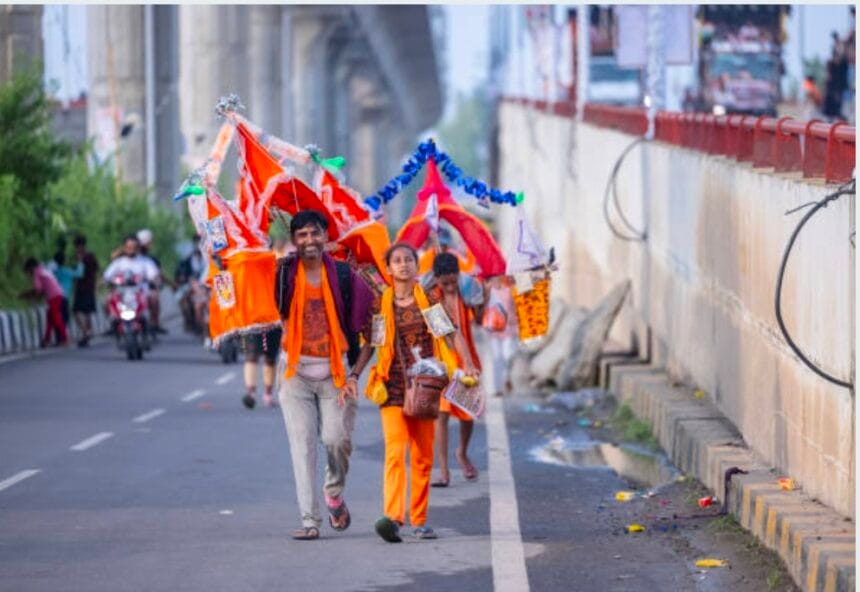 कांवड़ यात्रा को लेकर गौतमबुद्धनगर में धारा-163 लागू, ड्रोन से होगी निगरानी, ट्रैफिक प्लान भी तैयार