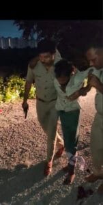  नोएडा पुलिस मुठभेड़: ऑटो सवारियों को लूटने वाले तीन बदमाश गिरफ्तार, दो घायल