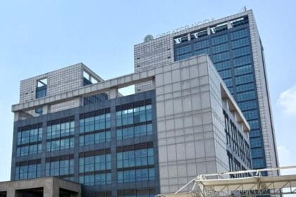 ग्रेटर नोएडा भूमि घोटाला: 6 साल से दबी अरबों की धांधली की जांच रिपोर्ट, शासन के आदेश के बावजूद नहीं हुई कार्रवाई